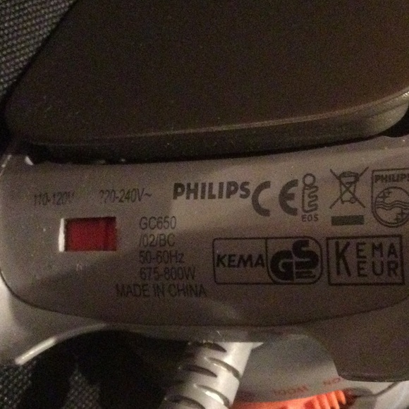 Travel Iron - Picture 5 of 8